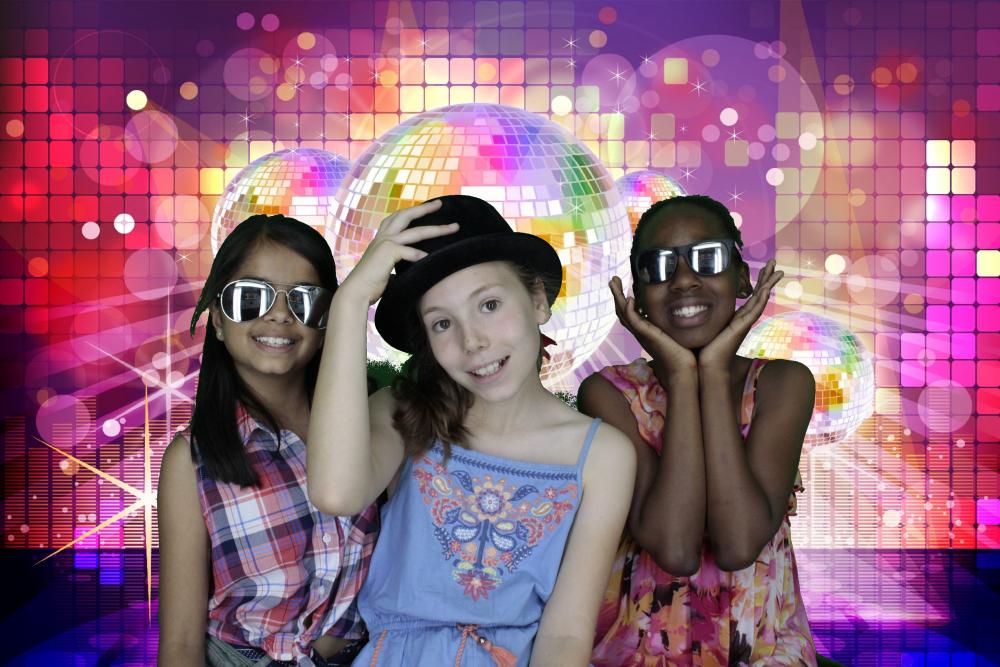 Fun Day | View more photos from the event at gallery.myphotoboothexperience.co.uk/u/MyPhotoBoothExperienceLtd/Fun-Day
